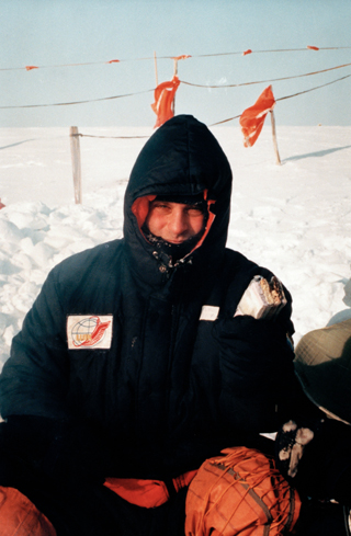 Astronaut David Wolf undergoes Arctic survival training in Siberia